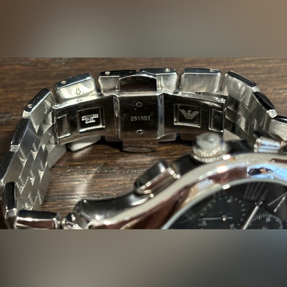 **SOLD**Emporio Armani AR1786 Stainless Steel Watch - Picture 7 of 9
